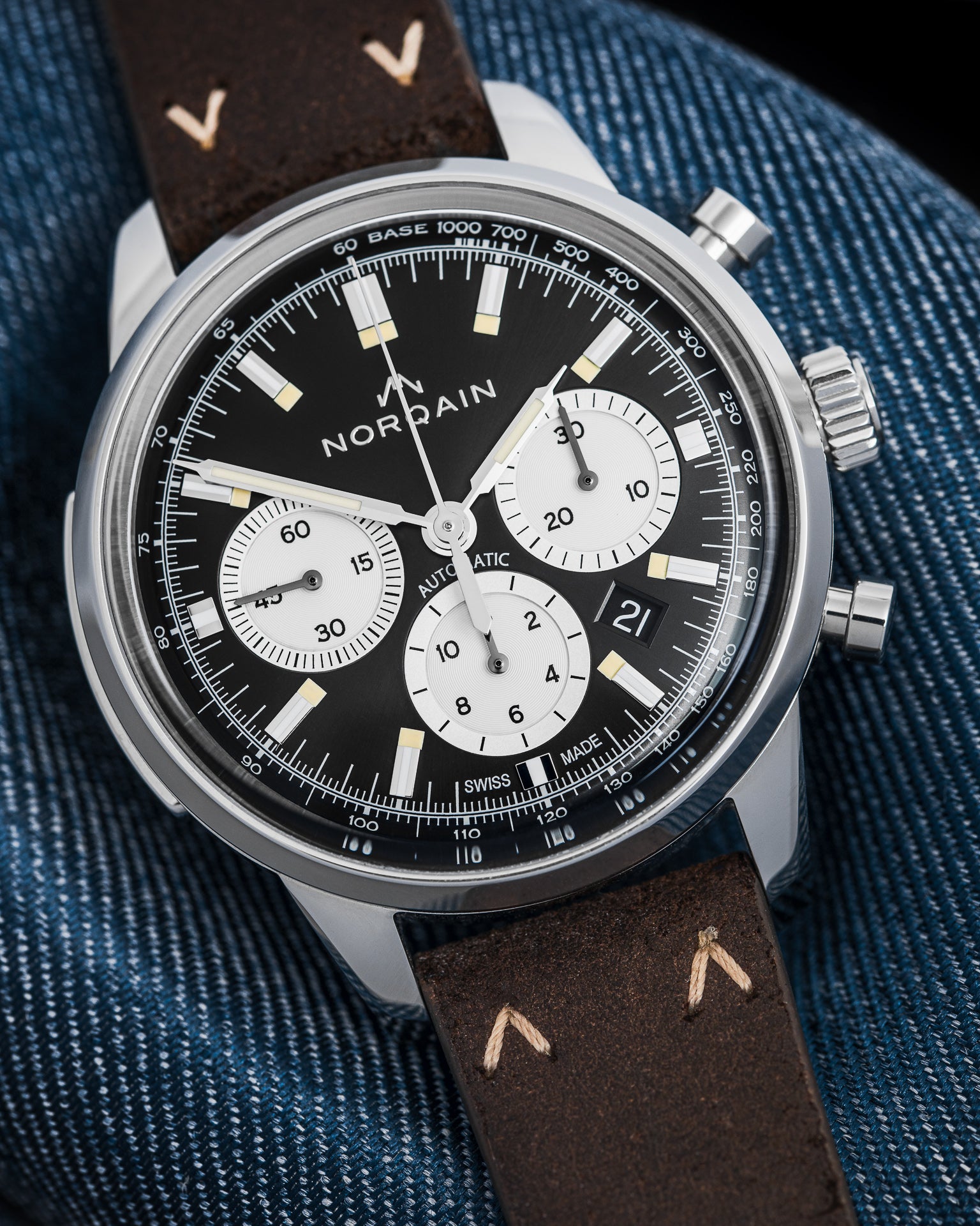 Norqain Freedom 60 Auto Chrono (cadran noir / 43mm)
