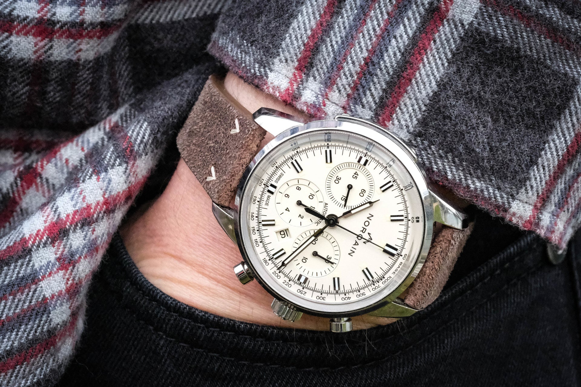 Norqain Freedom 60 Auto Chrono (cadran crème / 43mm)