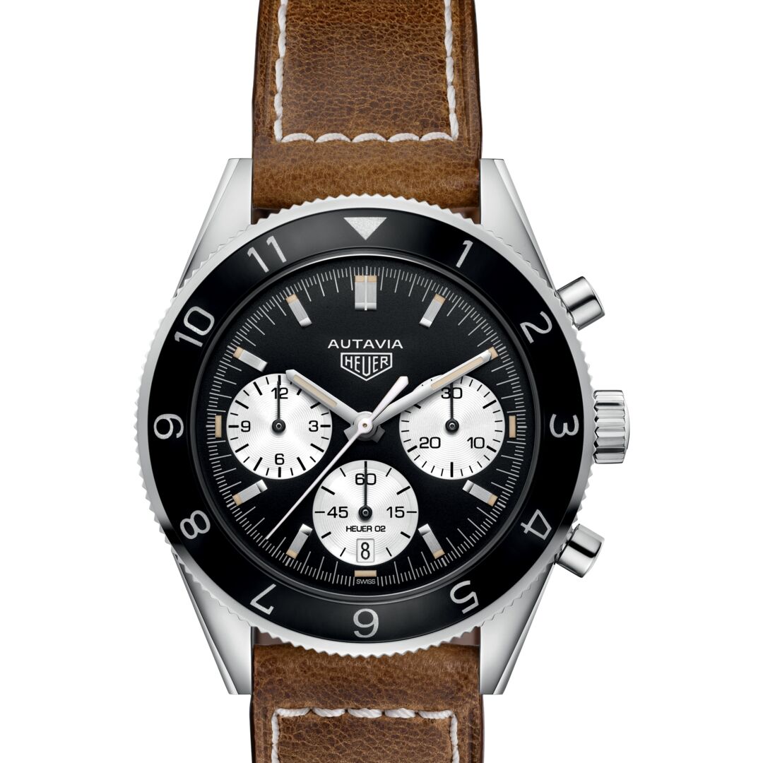 TAG Heuer Autavia Heuer 02 Chronographe automatique (cadran noir / 42mm)
