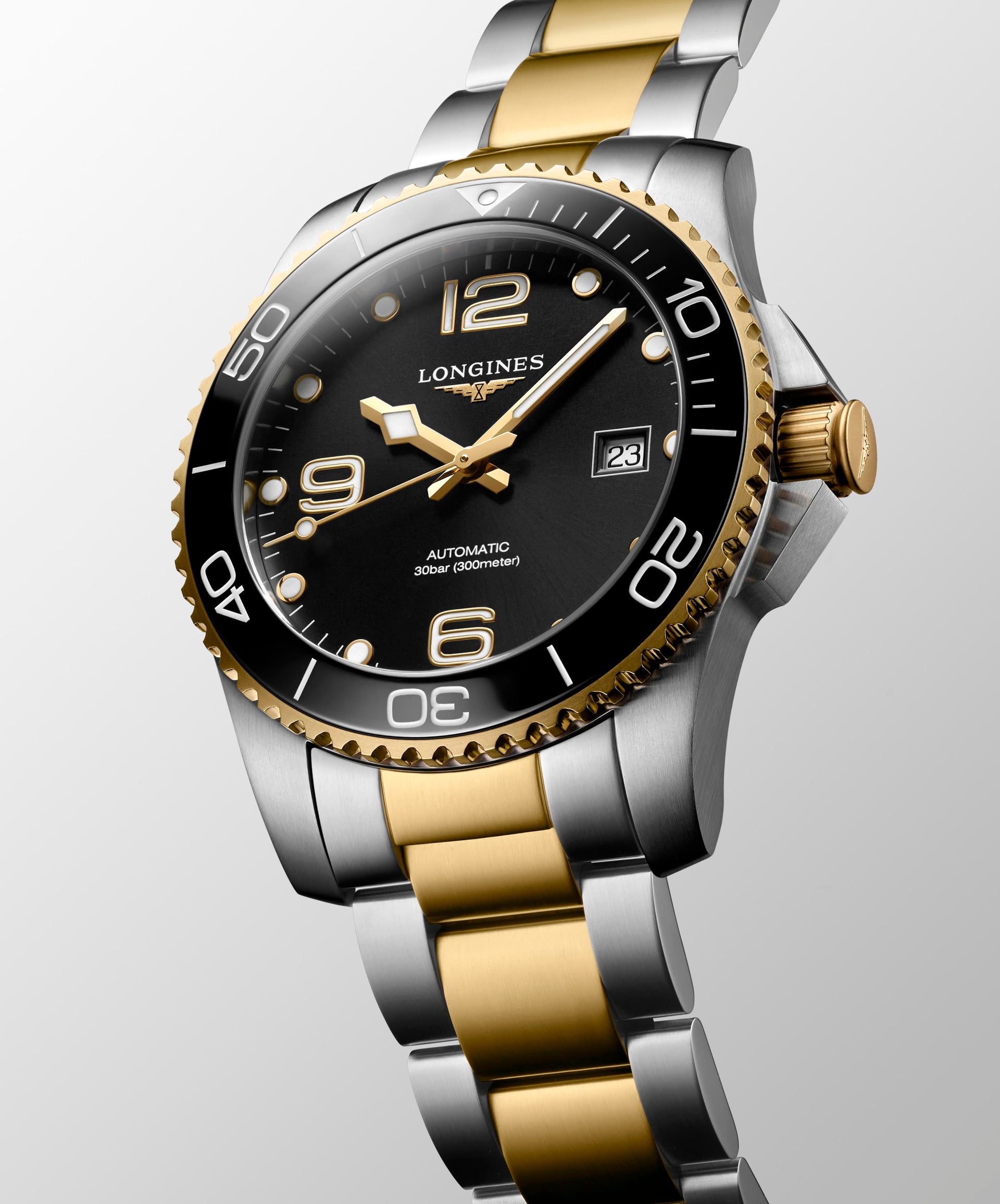 Longines HydroConquest Automatic (Black Dial / 41mm / Two-Tone Yellow)