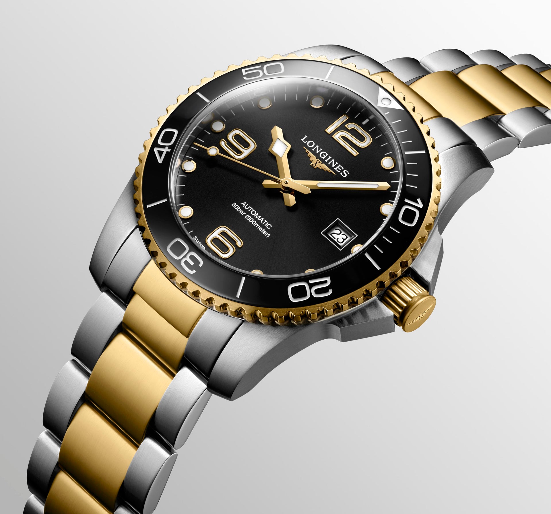 Longines HydroConquest Automatic (Black Dial / 41mm / Two-Tone Yellow)