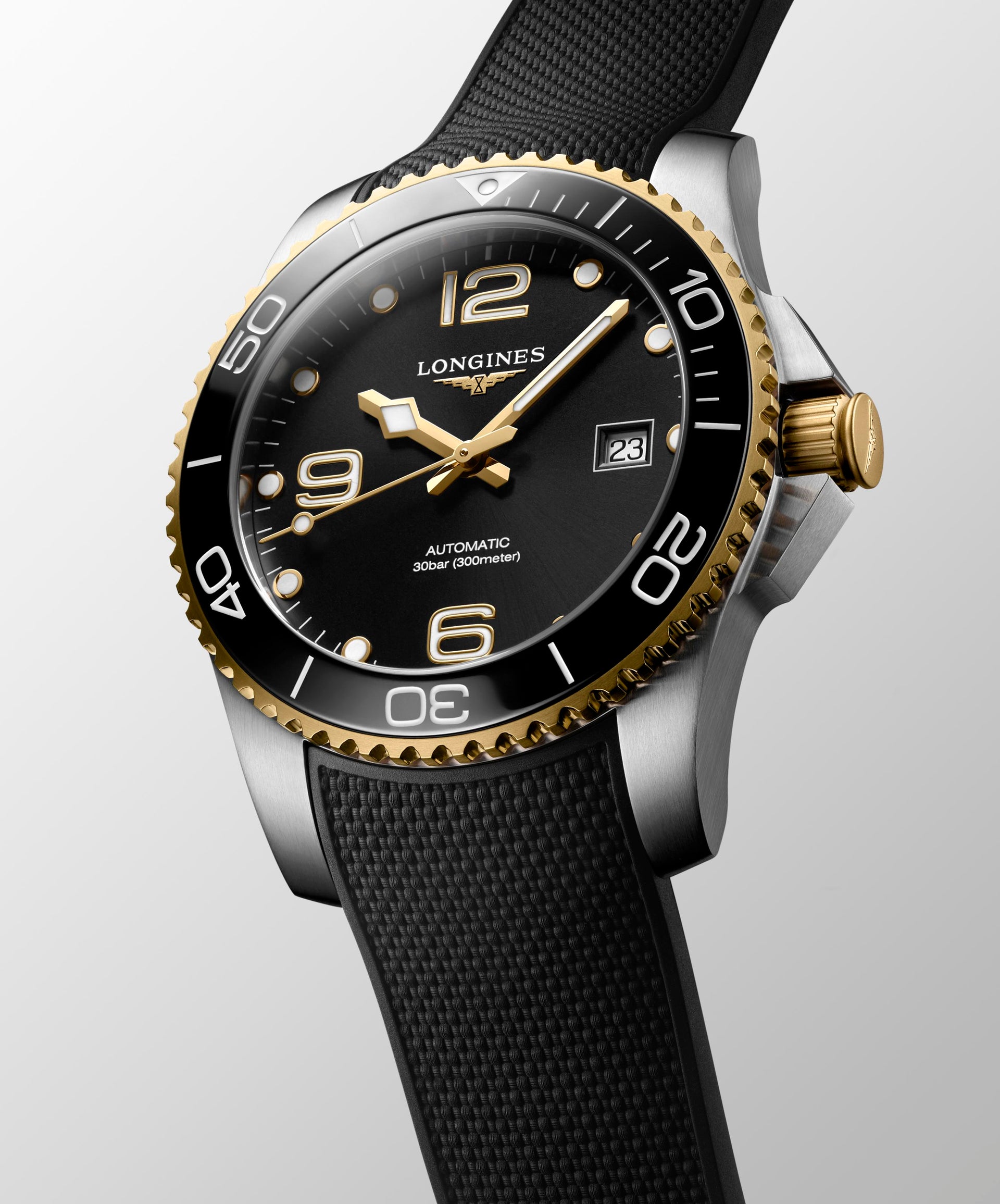 Longines HydroConquest Automatic (Black Dial / 41mm / Two-Tone Yellow)