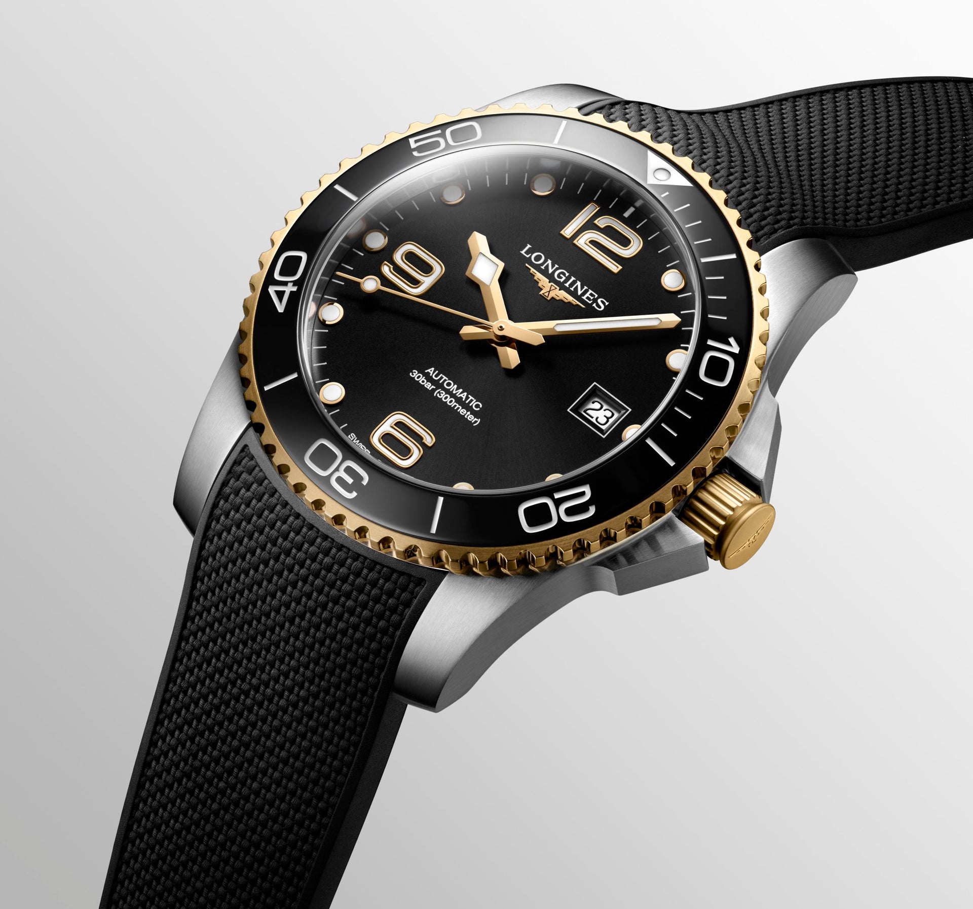 Longines HydroConquest Automatic (Black Dial / 41mm / Two-Tone Yellow)