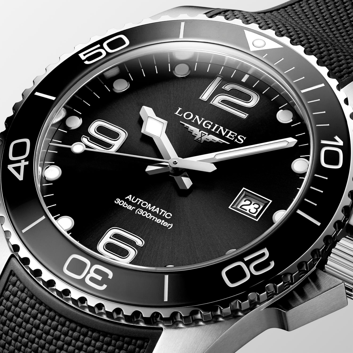 Longines HydroConquest Automatic (Black Dial / 43mm)