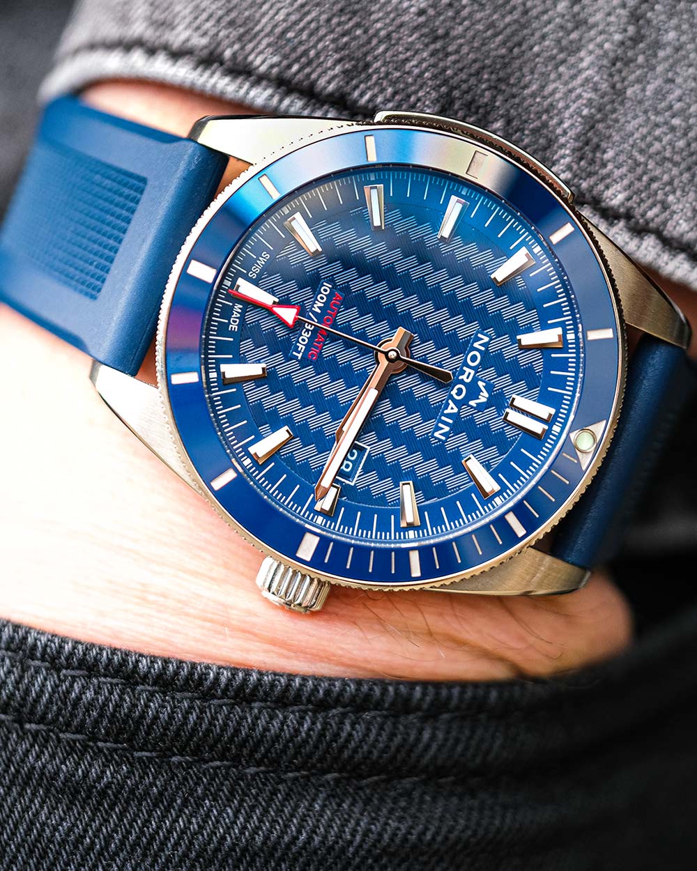 Norqain Adventure Sport Auto (cadran bleu / 42mm)